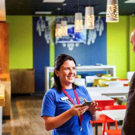 Ibis Budget London Hounslow Esterno foto