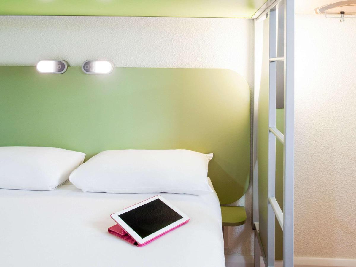 Ibis Budget London Hounslow Esterno foto