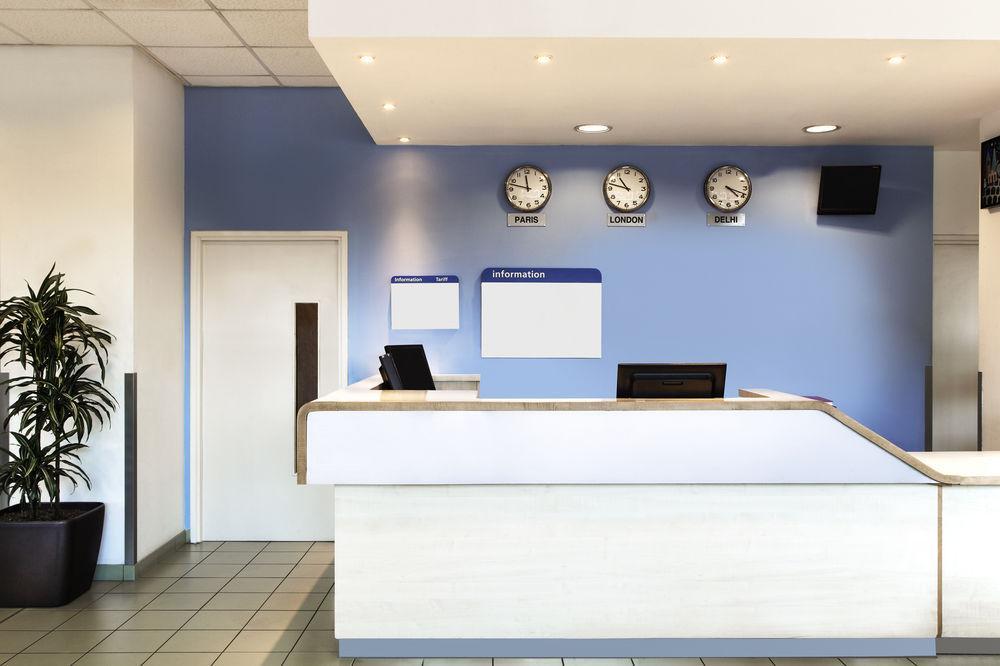 Ibis Budget London Hounslow Esterno foto