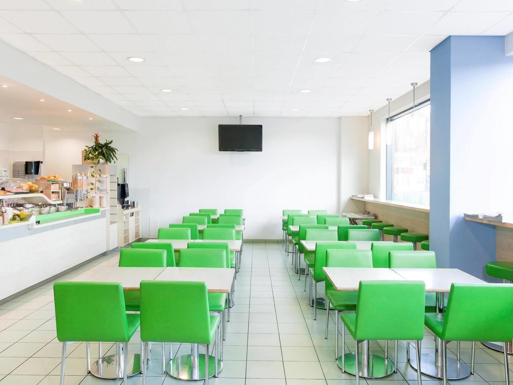 Ibis Budget London Hounslow Esterno foto