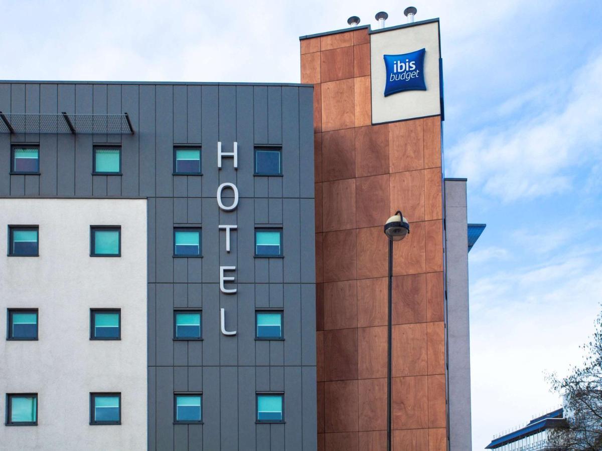 Ibis Budget London Hounslow Esterno foto